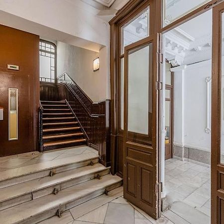 Tranquilo Apartamento En Chueca In2Iz5 Мадрид Екстериор снимка