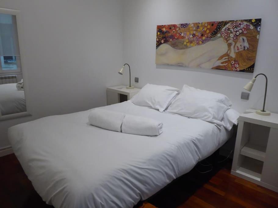 Tranquilo Apartamento En Chueca In2Iz5 Мадрид Екстериор снимка