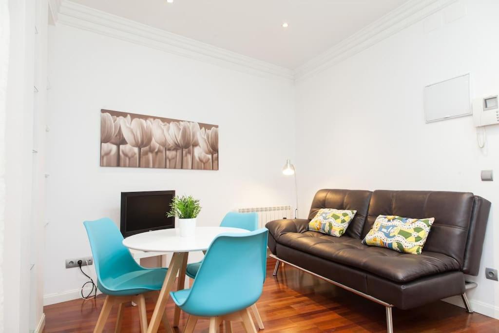 Tranquilo Apartamento En Chueca In2Iz5 Мадрид Екстериор снимка